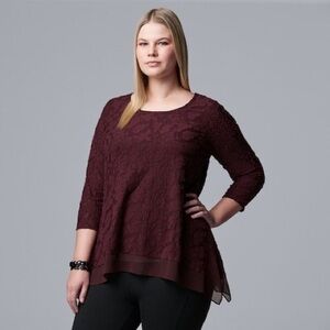 Simply Vera Vera Wang | Burgundy Jacquard Handkerchief-Hem Top | Large